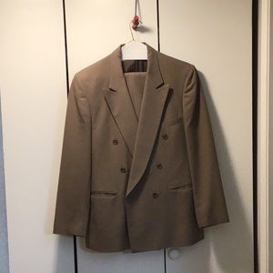 LeCollezioni Men’s 2-piece double breasted suit